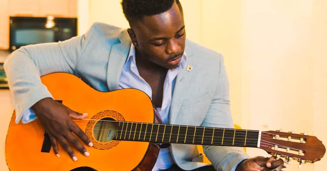 Jak poprawnie strojenie instrumentu? Praktyczne wskazówki