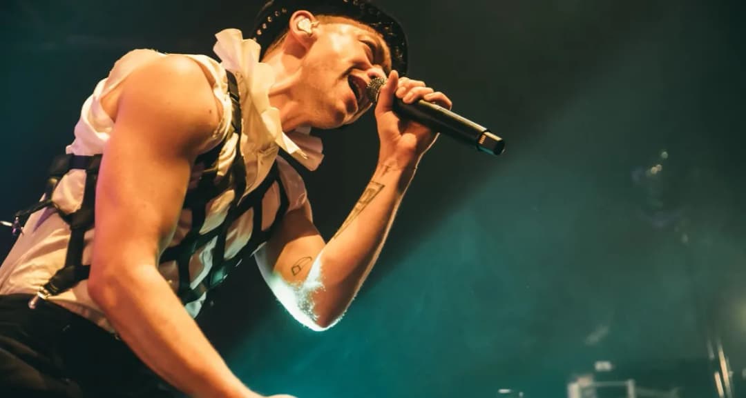 Years & Years: Ewolucja brzmienia zespołu na przestrzeni lat