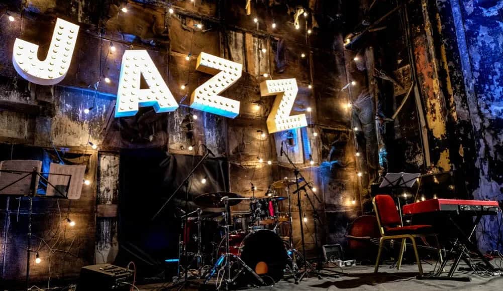 Tajemnicze style muzyki jazzowej w krzyżówce. Rozwiąż zagadkę!