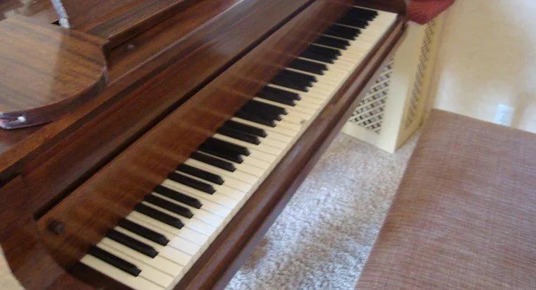 Ile klawiszy ma pianino? Wszystko o budowie i wyborze idealnego instrumentu
